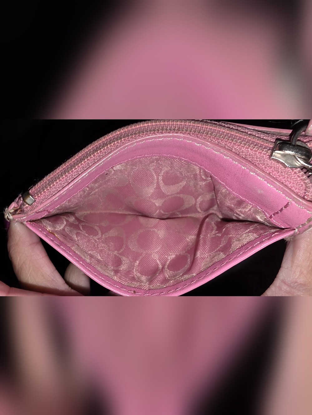 Vintage Coach Pink Leather Stud Zip Wristlet - Picture 4 of 6